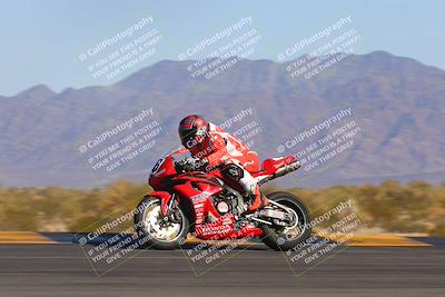 media/Feb-04-2023-SoCal Trackdays (Sat) [[8a776bf2c3]]/Turn 9 Side (130pm)/